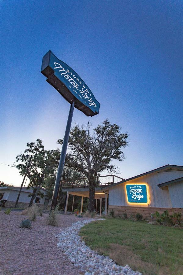 Stonewall Motor Lodge Exterior foto